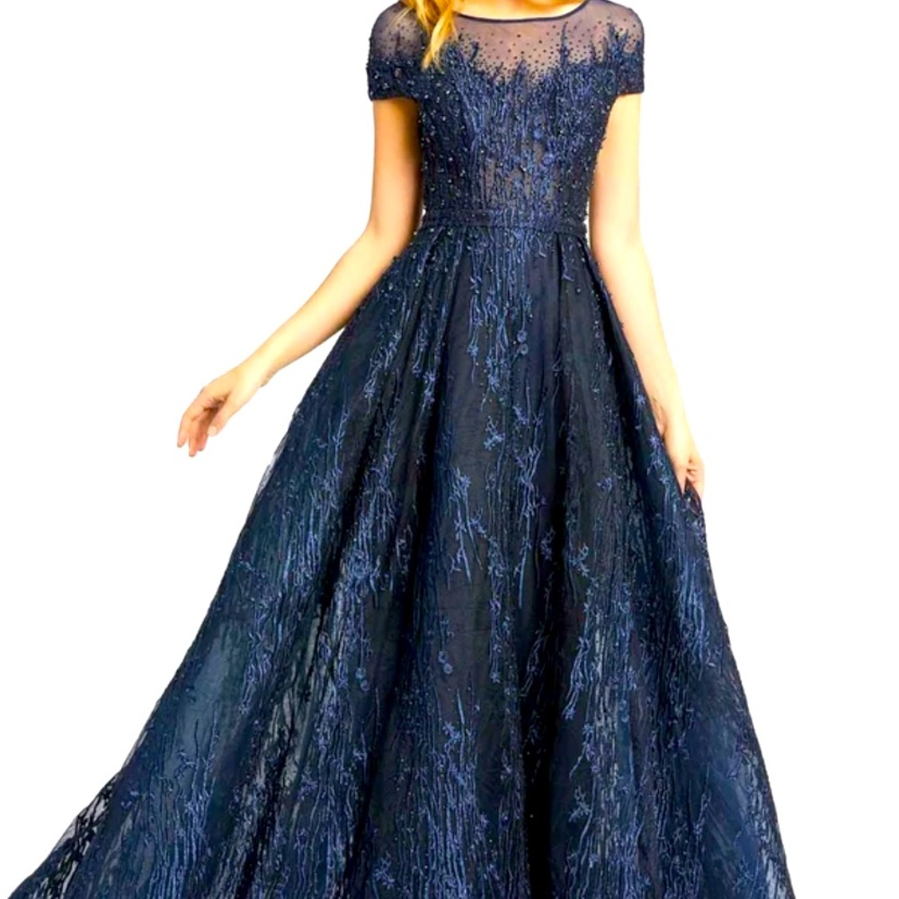 Mac Duggal gown